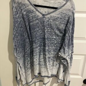Allen Allen Blue and White Dolman Sleeve Sweater